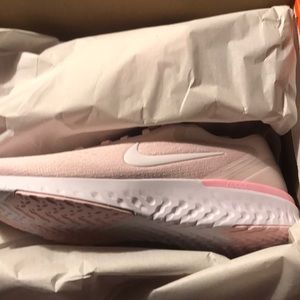 Nike Woman’s size 10